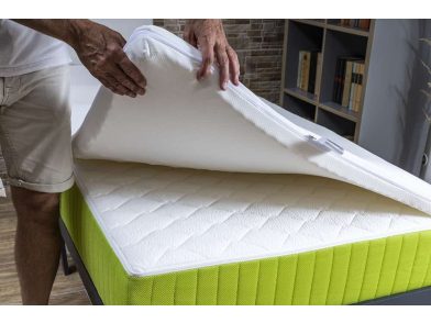 Vitaroll - Akupresszúrás 7 zónás Fedőmatrac Antiallergén huzattal 180x200cm